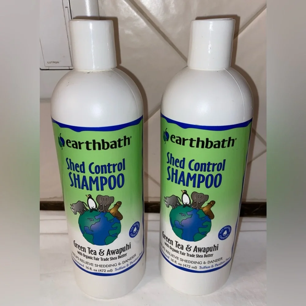 New 2 bottles of Earthbath Pet shed control Shampoo
